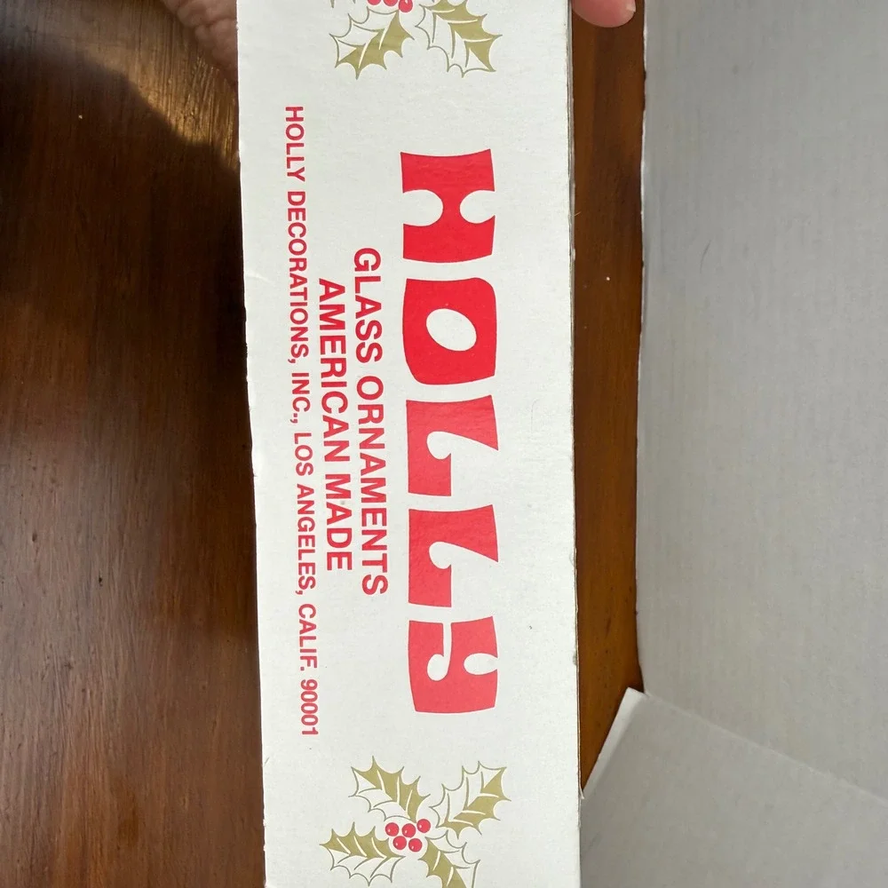 Holly vintage glass
